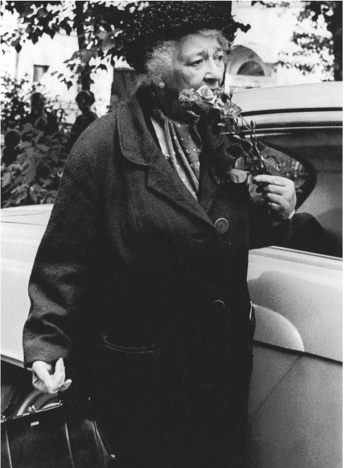 Ф.Г. Раневская в 1980-е гг.