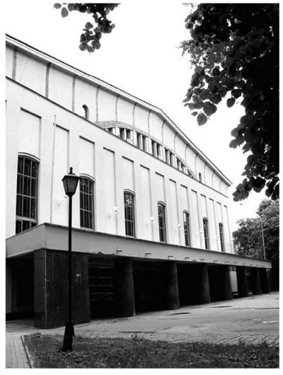 Театр им. Моссовета, где Фаина Георгиевна играла в 1949—1955 и 1963—1984 гг.
