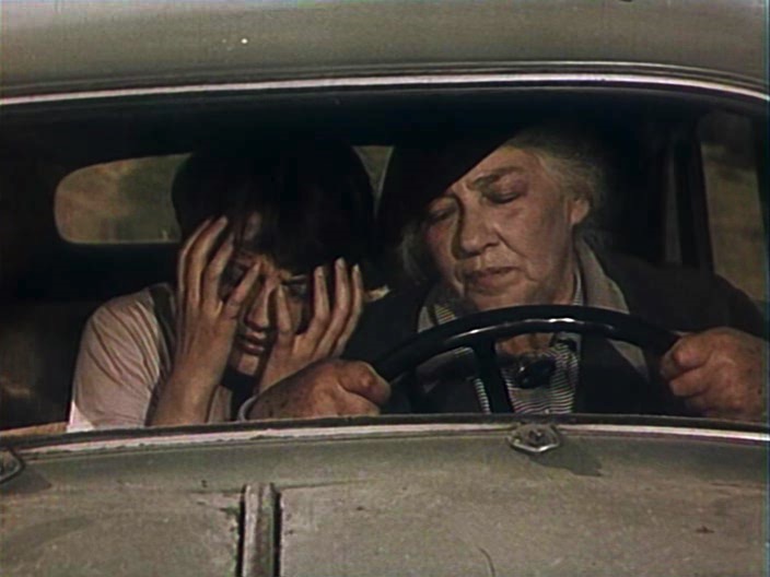«Осторожно, бабушка!» (1961)