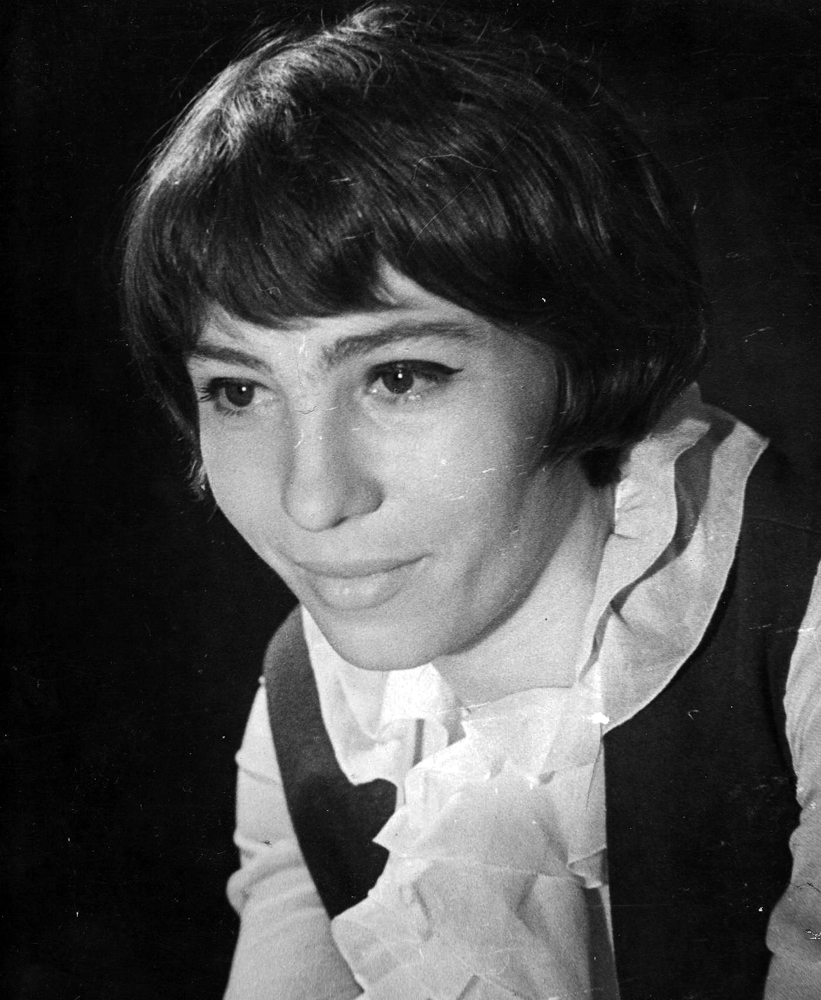 Елена Антоновна Камбурова (род. 1940)