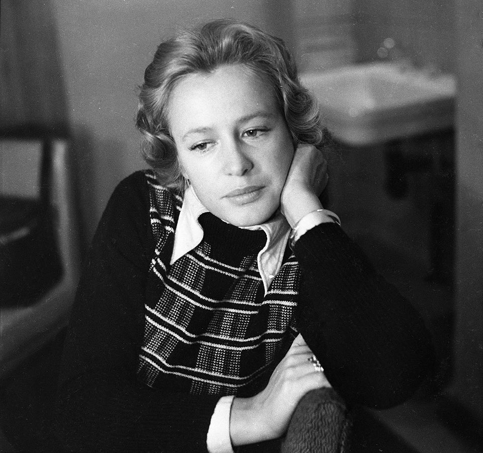 Марина Мстиславовна Неёлова (род. 1947)