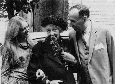 С Маргаритой Тереховой и Ростиславом Пляттом. 1974 год